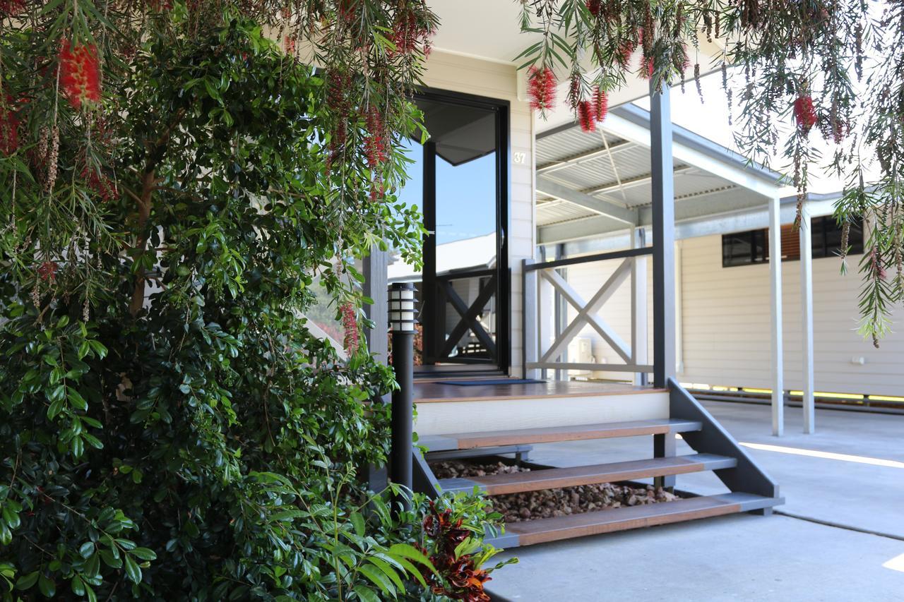 Barcaldine Country Motor Inn Dış mekan fotoğraf