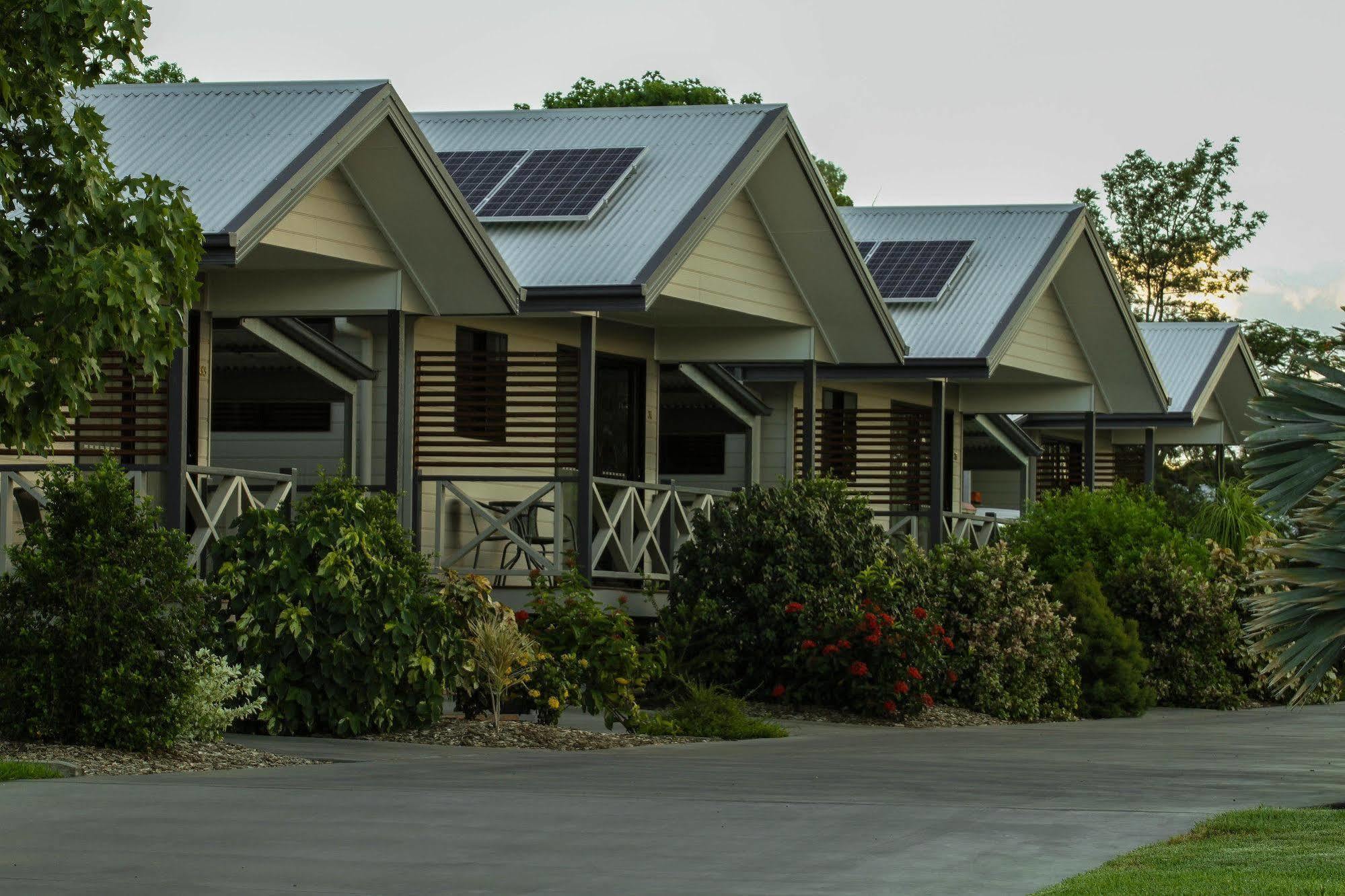 Barcaldine Country Motor Inn Dış mekan fotoğraf