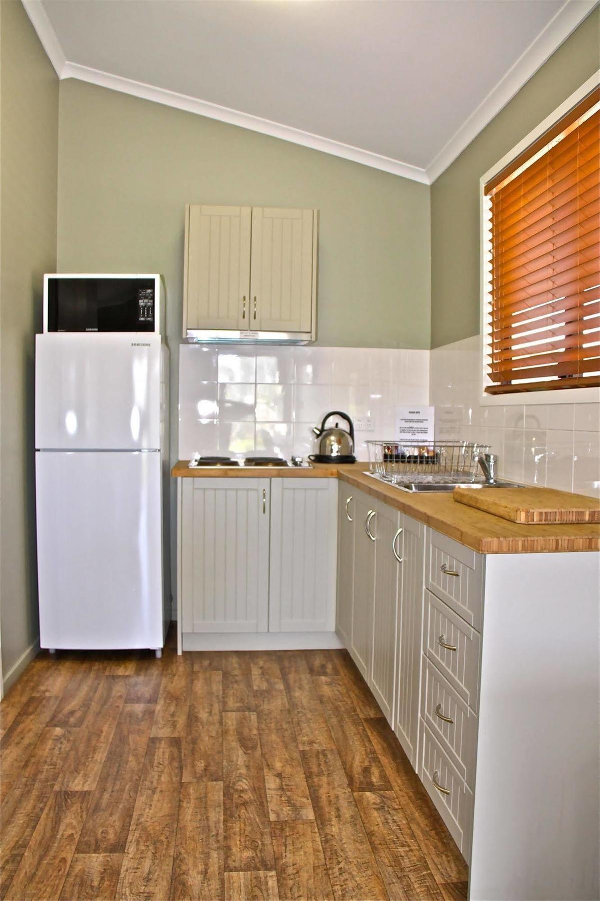 Barcaldine Country Motor Inn Dış mekan fotoğraf