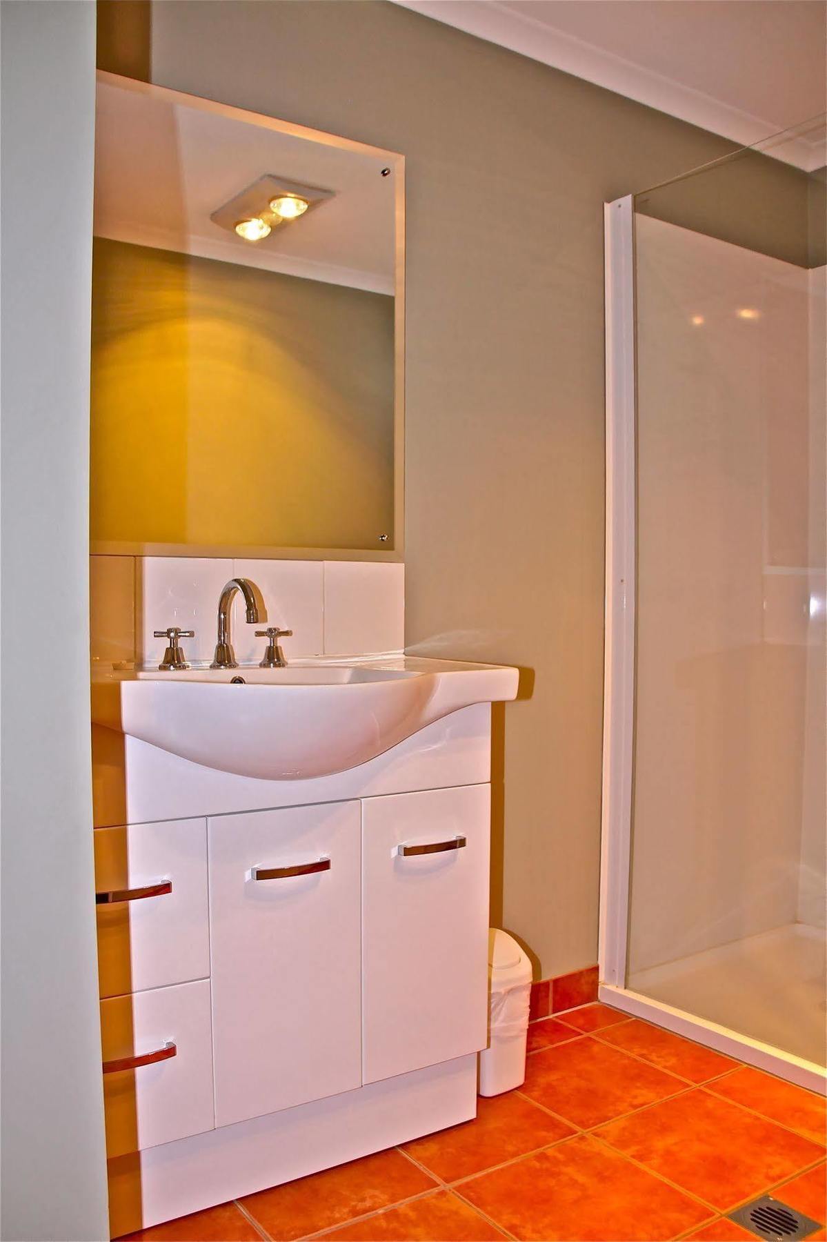 Barcaldine Country Motor Inn Dış mekan fotoğraf