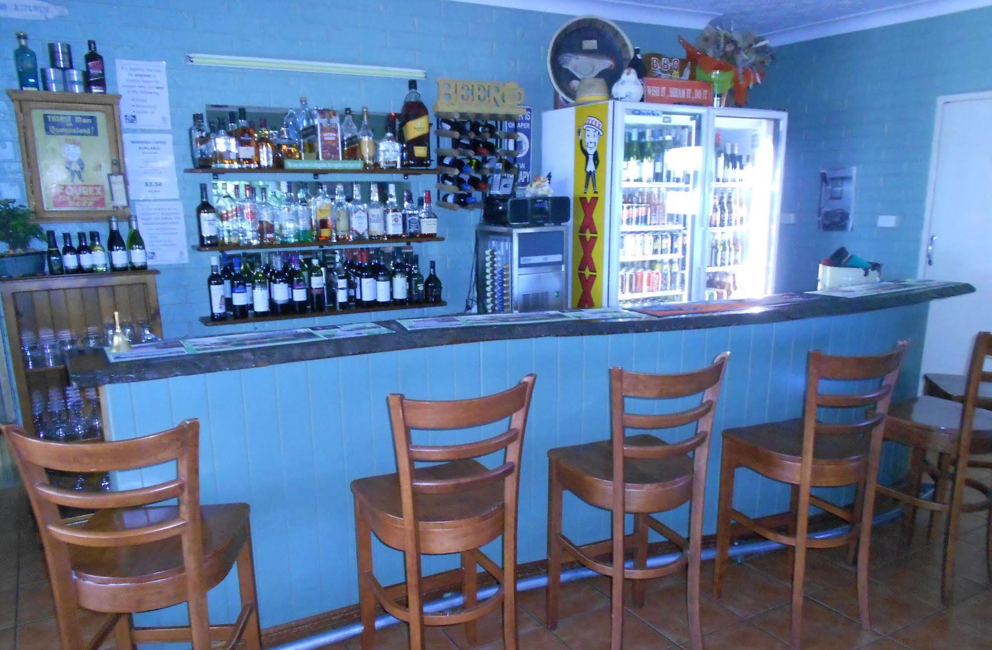 Barcaldine Country Motor Inn Dış mekan fotoğraf